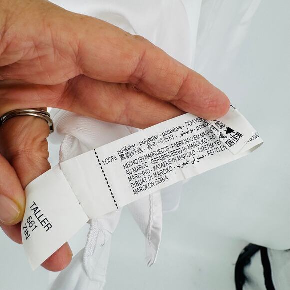 Zara White Button Down Blouse Roll Tab Sleeves Size S Lightweight Polyester - Picture 4 of 5